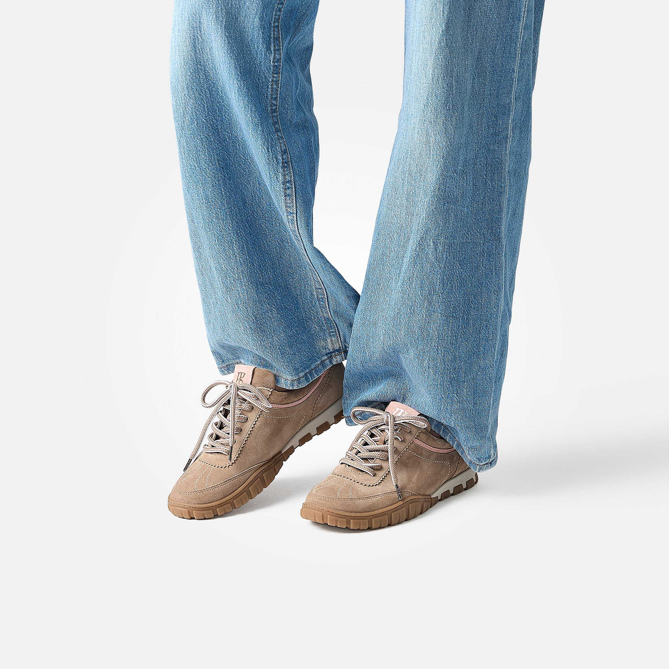 Sneakers with a removable insole, in beige - Paul Green